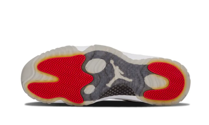 Air Jordan 11 Air Jordan 11 Retro Low 'Tuxedo'